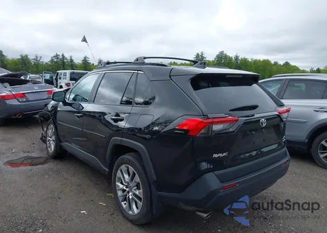 2023 Toyota Rav4 Xle Premium z USA, uszkodzony, nr VIN 2T3A1RFV7PC345557
